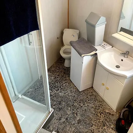 Old Clooose Apartment